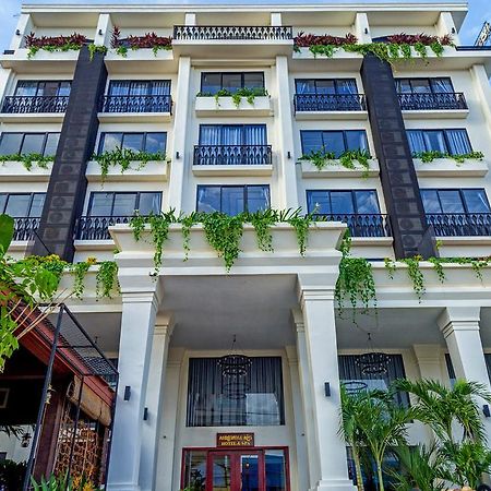 Ly Heng Chhay Hotel Poipet Exterior photo