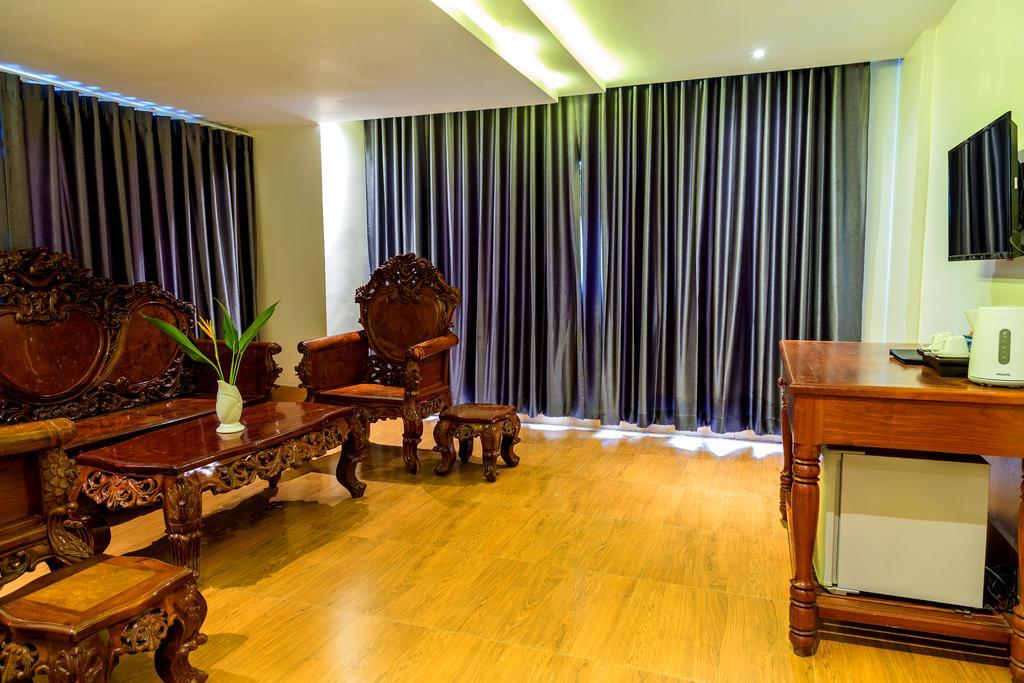 Ly Heng Chhay Hotel Poipet Exterior photo