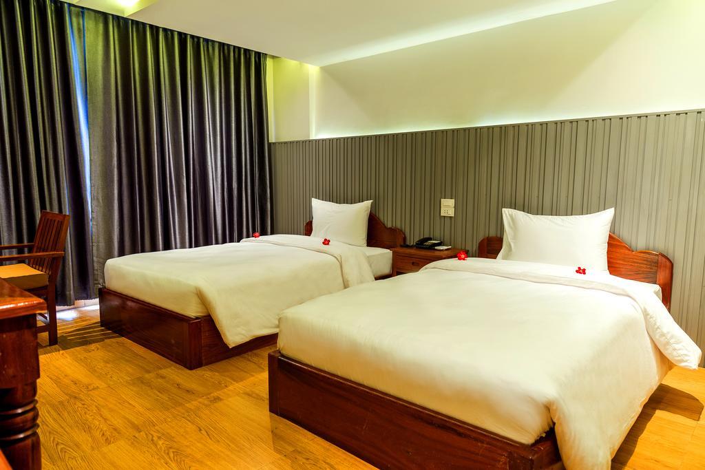 Ly Heng Chhay Hotel Poipet Exterior photo