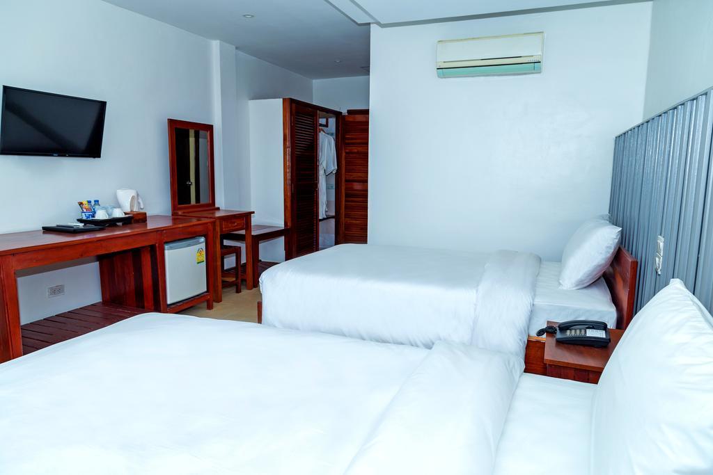 Ly Heng Chhay Hotel Poipet Exterior photo