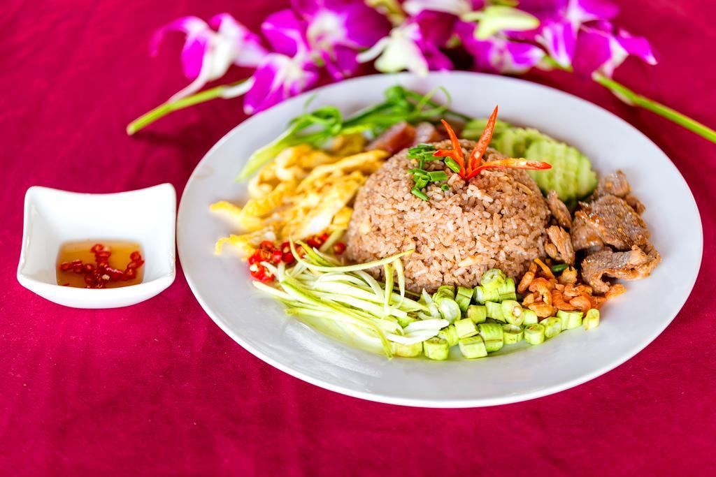 Ly Heng Chhay Hotel Poipet Exterior photo