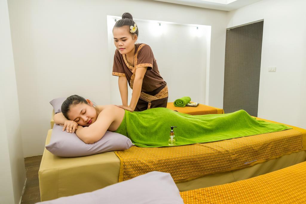 Ly Heng Chhay Hotel Poipet Exterior photo